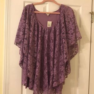 NWT Lavender Caplet